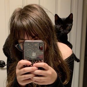 Meet your Posher, Hannah